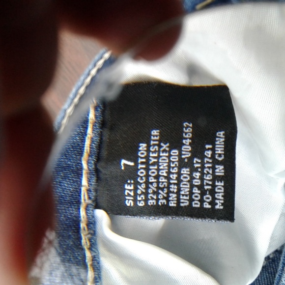 Woman's blue Jeans denim stretchy material size 7 brand City ink - Picture 7 of 11